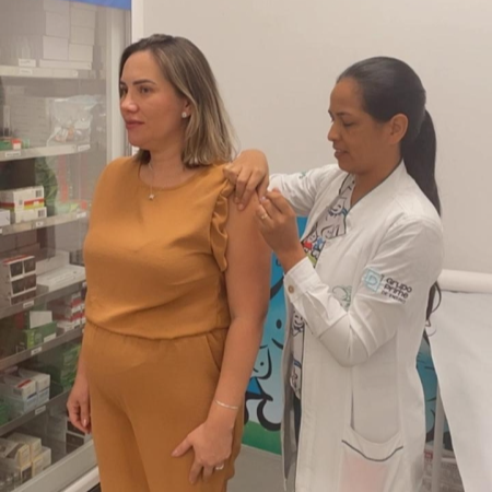 Secretaria Municipal de Saúde inicia vacinação contra o Vírus Sincicial Respiratório (VSR) para gestantes