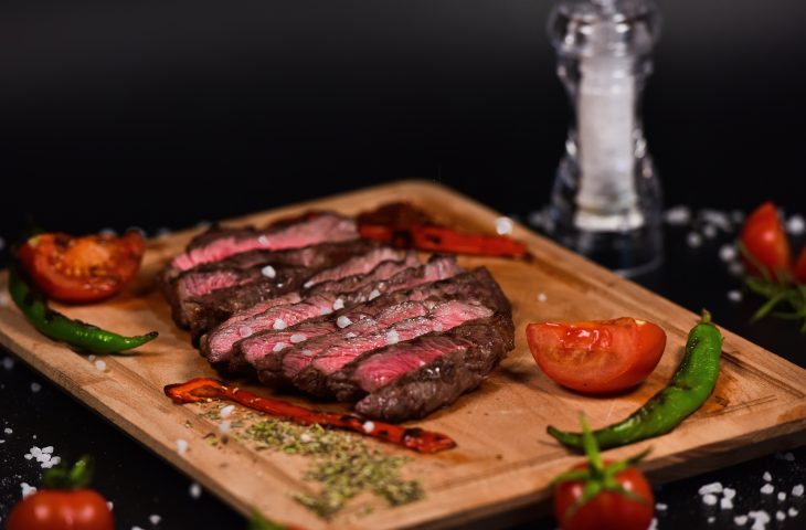 Churrasco-Foto-EmRevonal-Pixabay-730x480